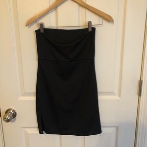 Pretty Little Thing strapless black dress